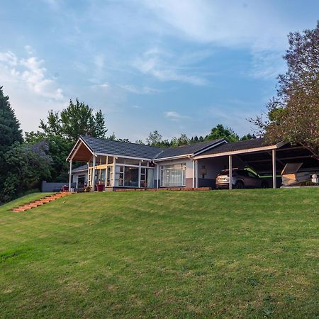 Graceland Self-Catering Cottages Вінтертон Екстер'єр фото