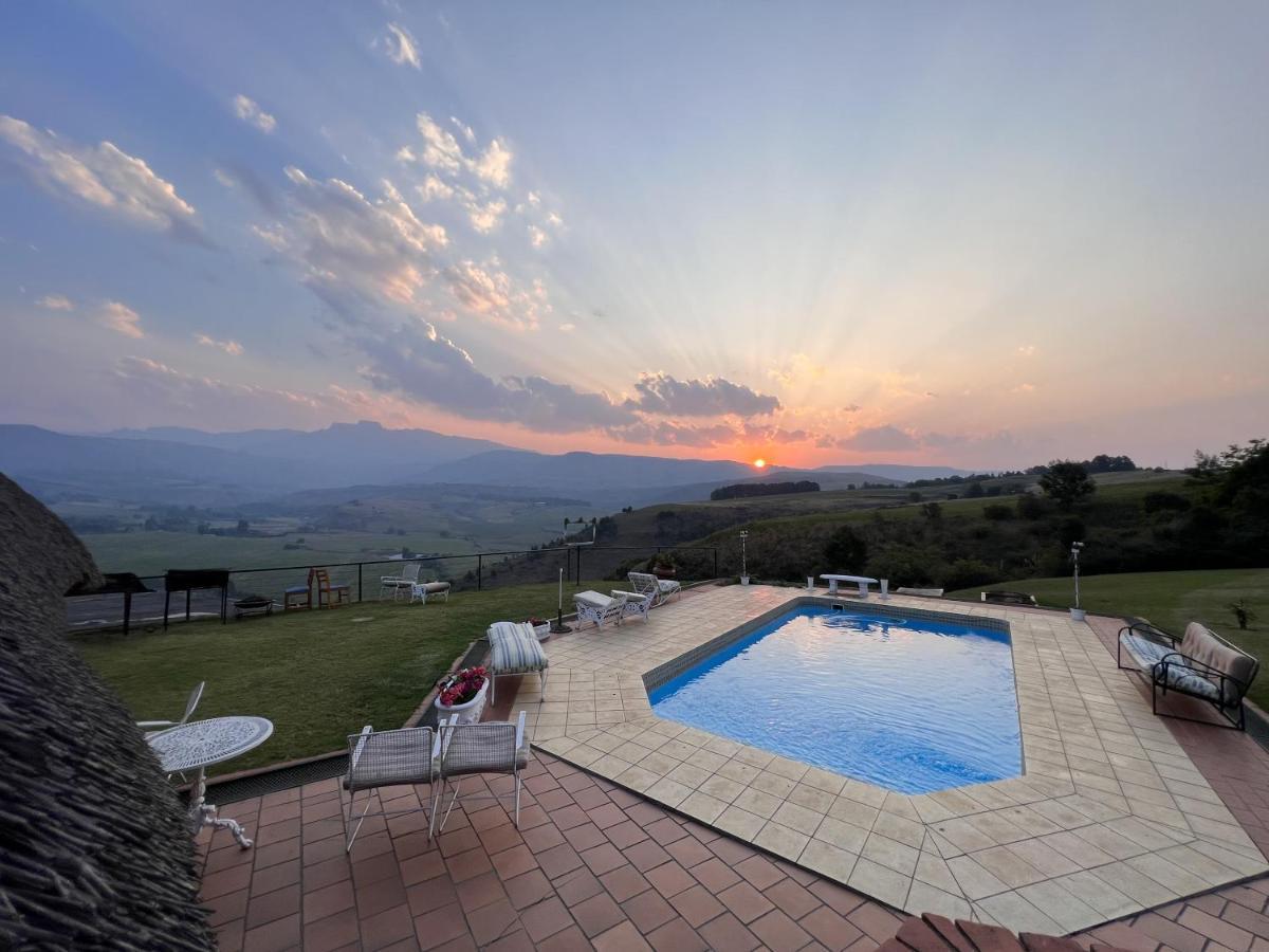 Graceland Self-Catering Cottages Вінтертон Екстер'єр фото