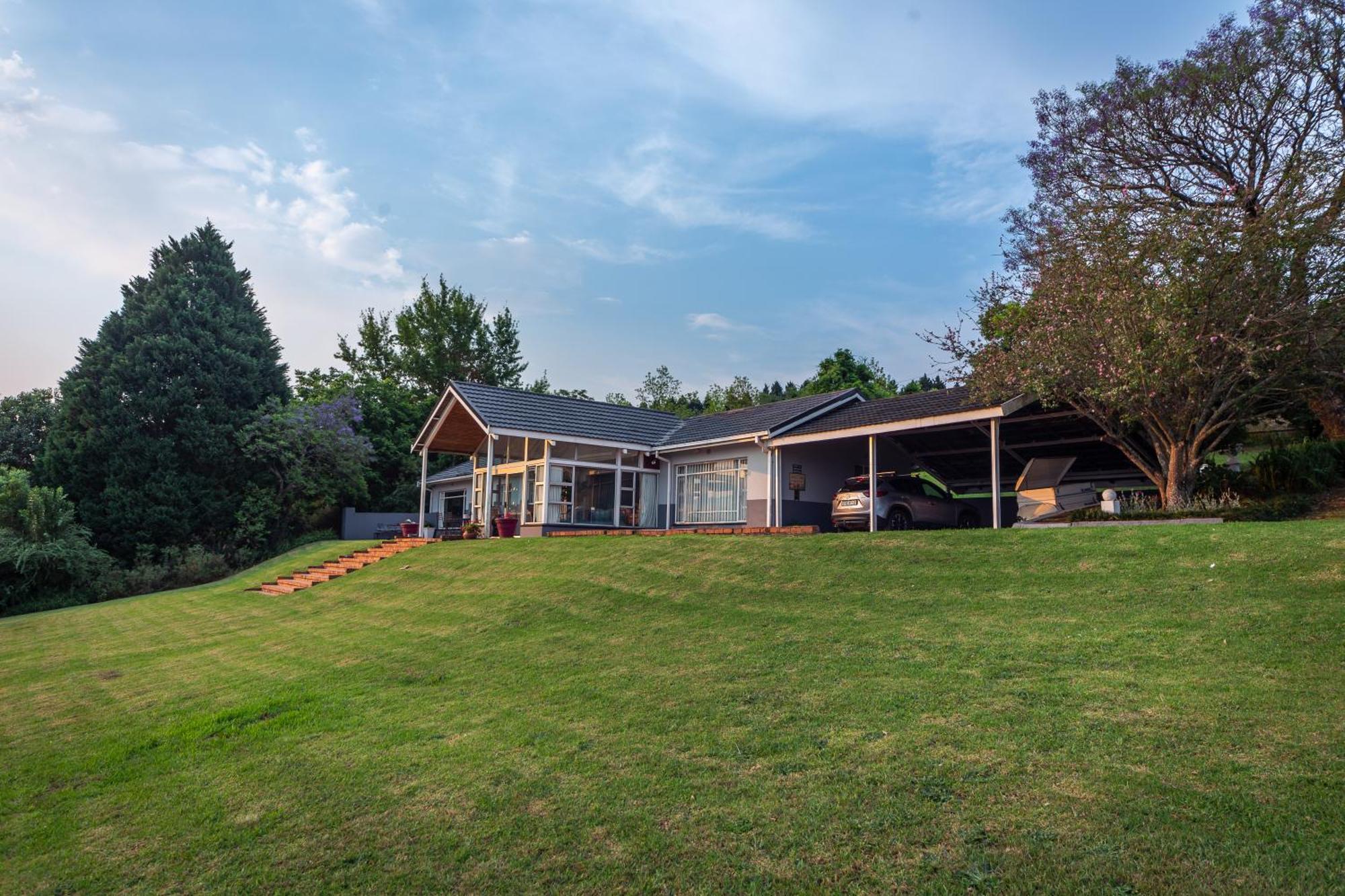 Graceland Self-Catering Cottages Вінтертон Екстер'єр фото
