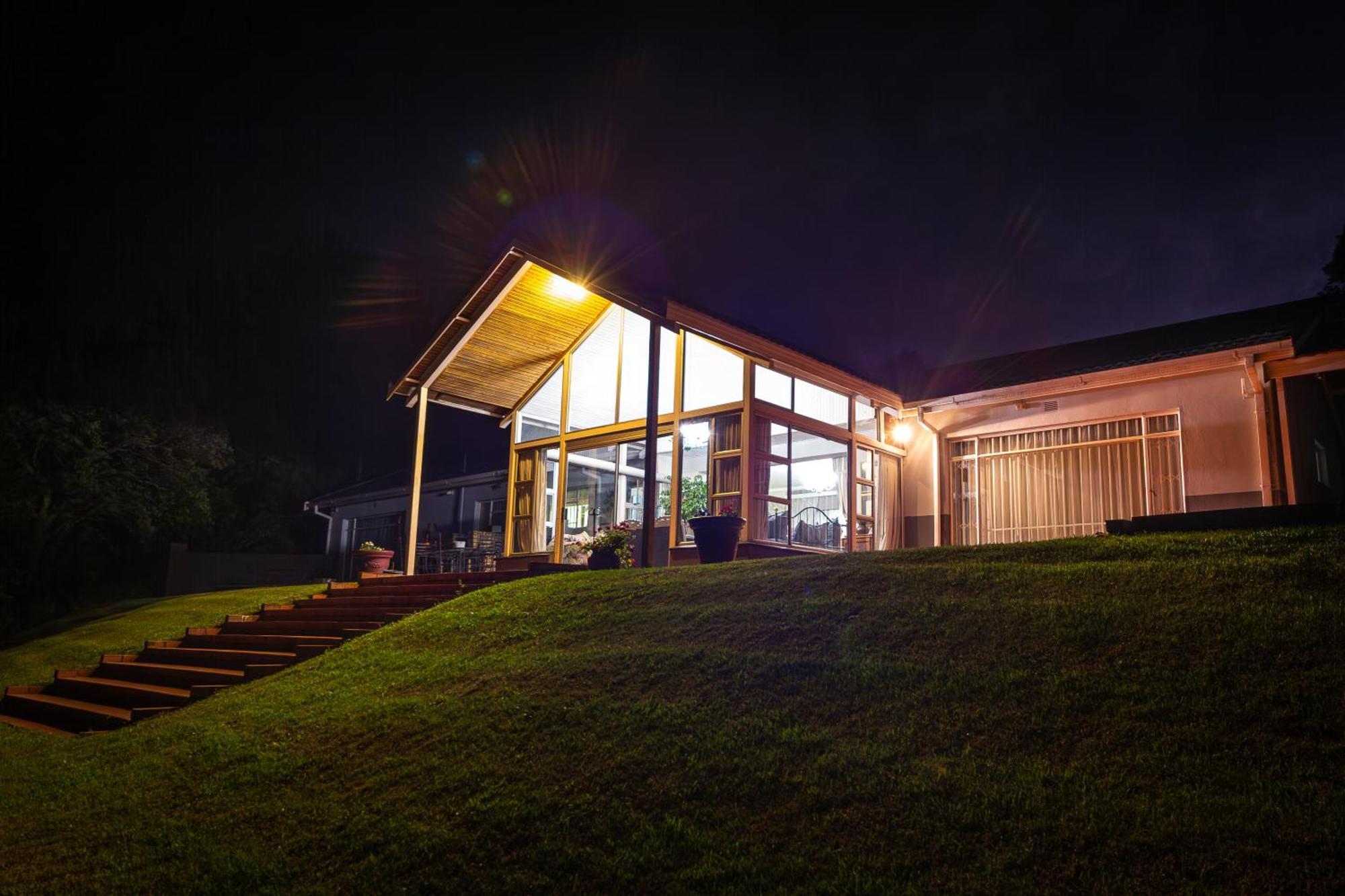 Graceland Self-Catering Cottages Вінтертон Екстер'єр фото