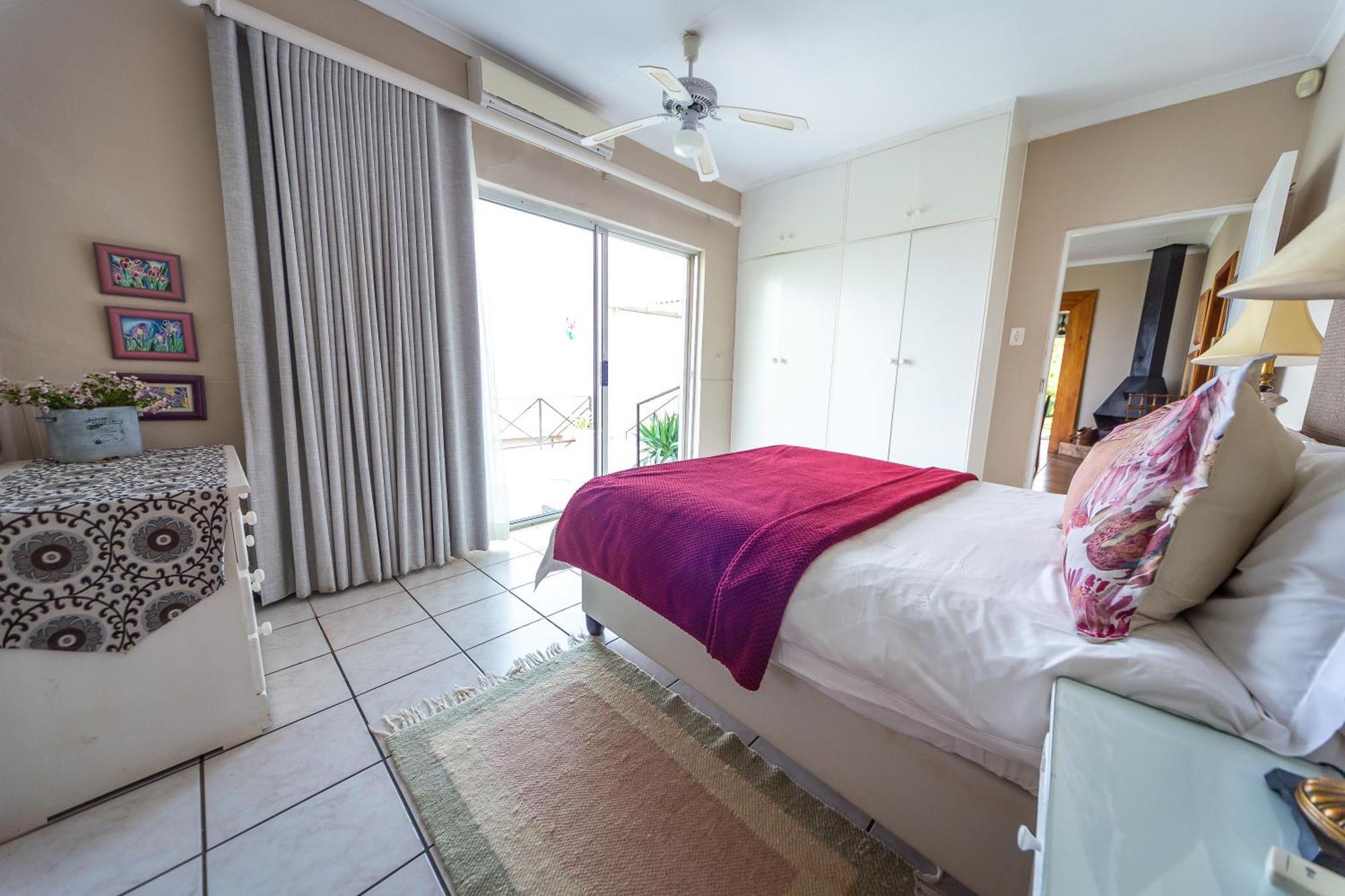 Graceland Self-Catering Cottages Вінтертон Екстер'єр фото